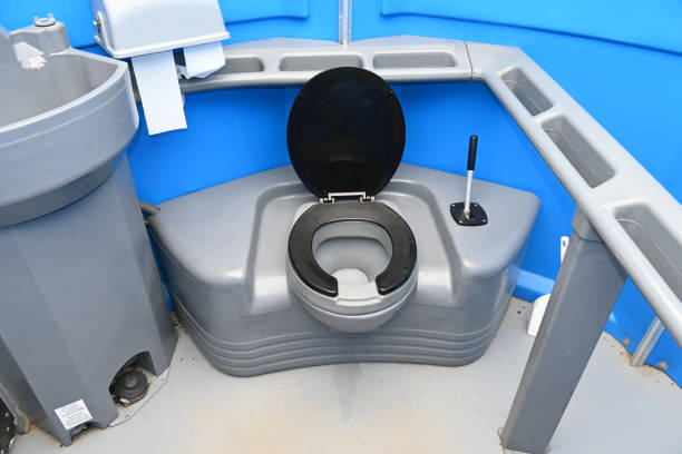 Best Portable bathroom rental  in Canaan, CT